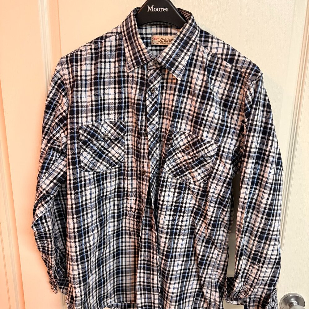 Men's Casual Button Down EUC